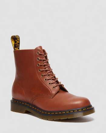 1460 Carrara Leather Lace Up Boots